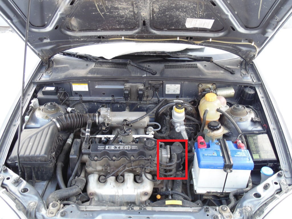 Расположение модуля зажигания Chevrolet Lanos